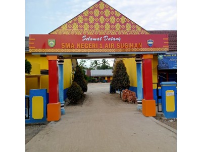 Gerbang Tanjak SMAN 1 Air Sugihan